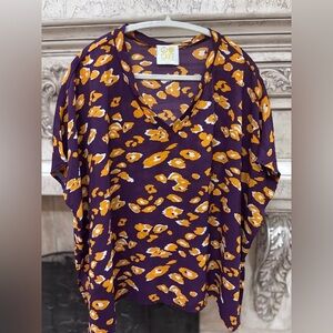 Cake Brand Purple And Gold Cheetah Print Butterfly Sleeve Blouse Size Medium LSU